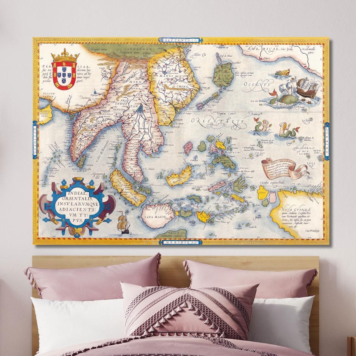 Quadro Mappa Dell'Asia Antica Con Illustrazioni Navi E Creature Mitologiche Su Sfondo Vintage map43 quadro stampa su tela