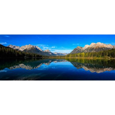 Pintura De Montañas El Lago De Braies Con Aguas Cristalinas Y Espectaculares Picos Montañosos , mow1 cuadro en lienzo