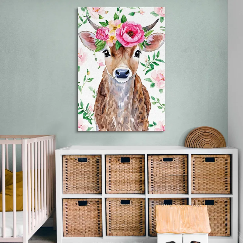 Cuadro Para Decoración De Dormitorio Infantil Vaca Dulce Con Corona De Peonías