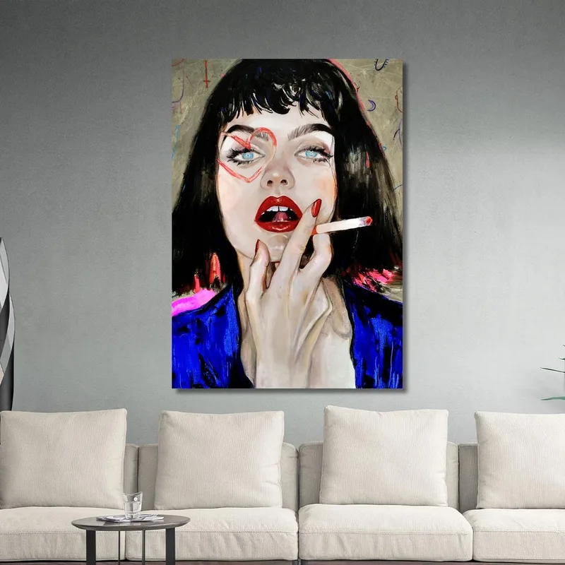 Quadro Donna Con Sigaretta Cuore Rosso E Labbra Lucide Fashion