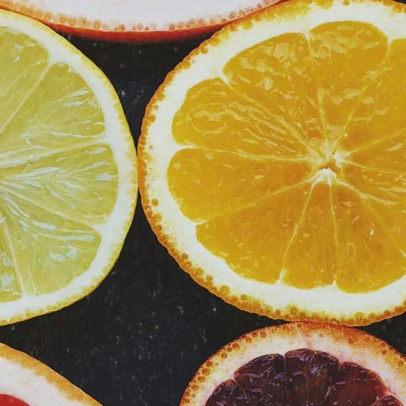 Pintura Moderna Frutas Cítricas En Rodajas Con Naranjas Limones Y Pomelos Sobre Fondo Negro