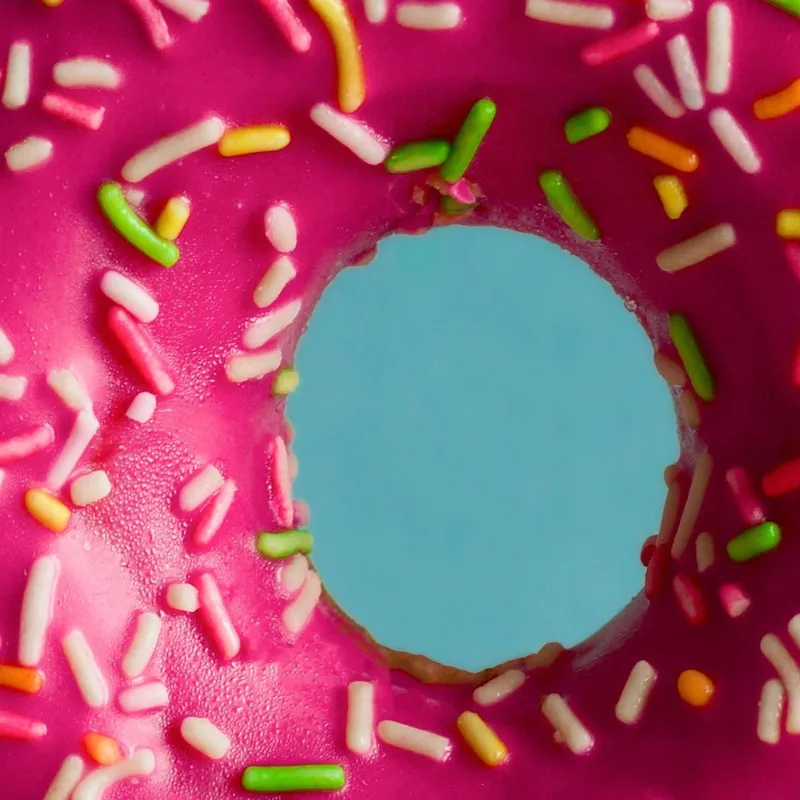 Tableau Moderne Donuts Colorés Avec Glaçage Et Vermicelles En Suspension