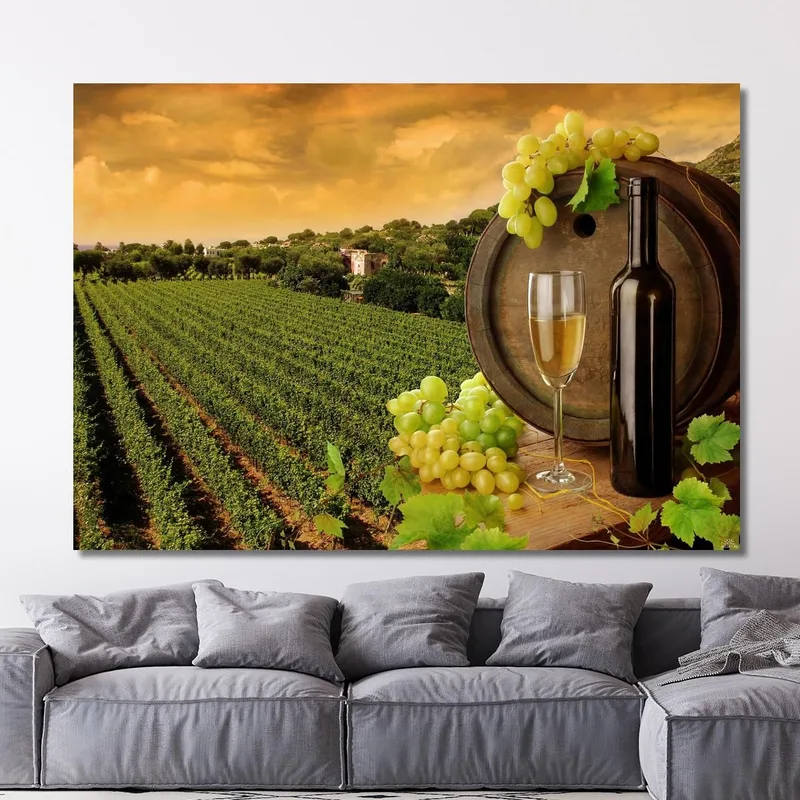 Quadro Moderno Vigneto Al Tramonto Con Botte Di Vino E Uva Bianca
