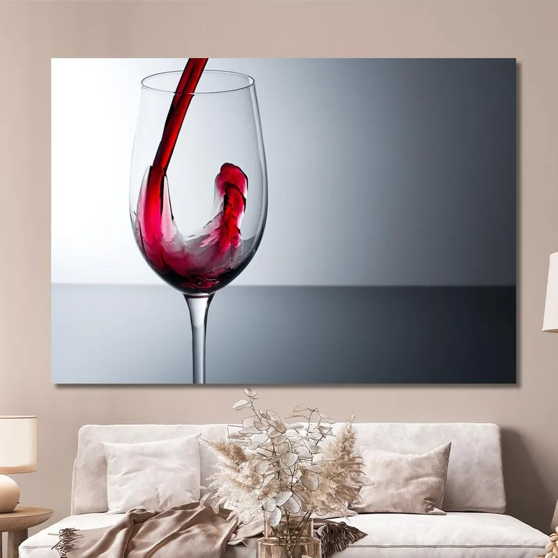 Peinture Moderne Vin Rouge Versé Dans Un Verre Sur Un Fond Clair