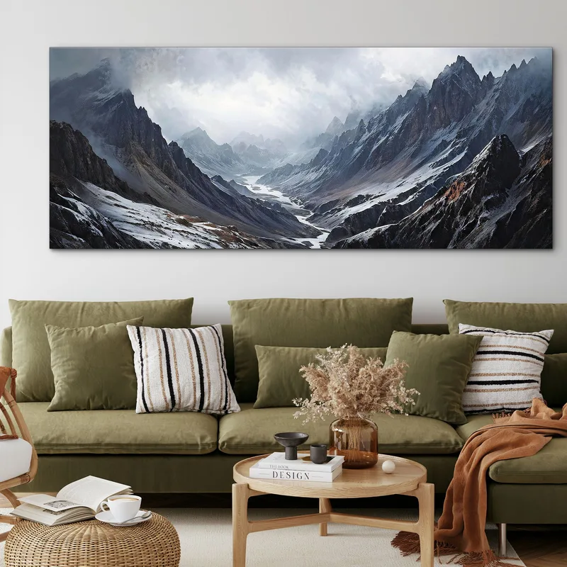 Quadro Montagne Imponenti Montagne Innevate Che Penetrano Attraverso Cieli Nebbiosi
