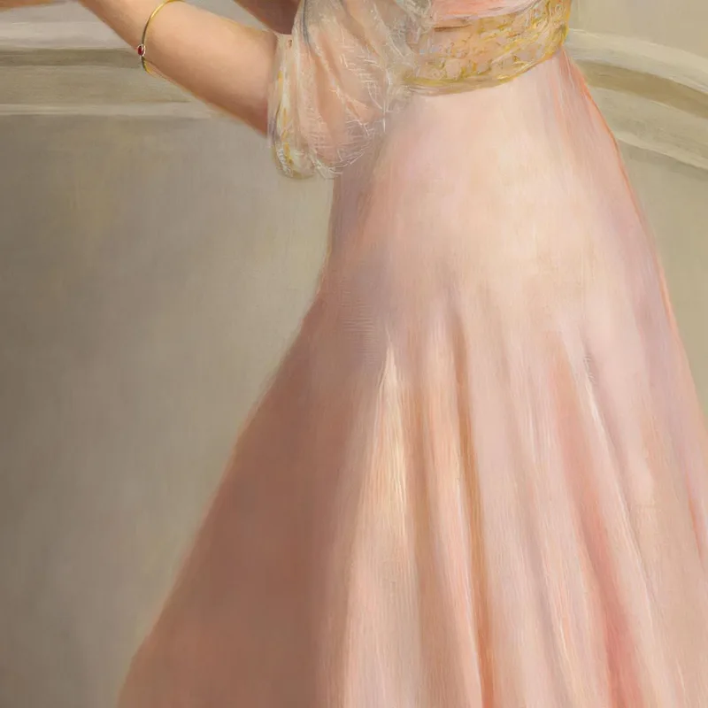 Portrait D'Une Dame En Rose Portant Un Bol D'Œillets Roses John Collier