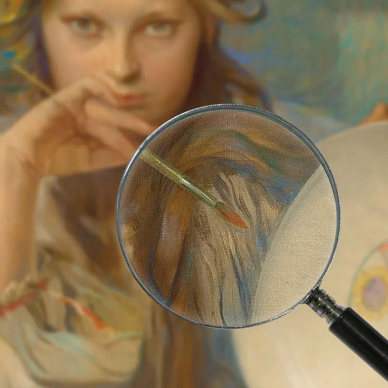 Fille Avec Une Assiette À Motif Folklorique Alphonse Mucha